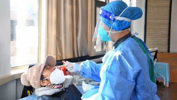 Κορωνοϊός: ΠΟΥ εναντίον Κίνας για τα «μυστικά» δεδομένα - 218.000 νέα κρούσματα από 1η Ιανουαρίου	