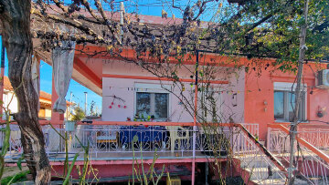 Βέροια: «Ήθελα να αναγνωρίσω το παιδί αλλά δεν με άφηναν», λέει ο πατέρας του 11μηνου βρέφους