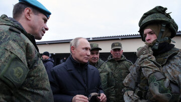 Πόλεμος στην Ουκρανία: Ο Πούτιν ψάχνει ευθύνες για το «πιο θανατηφόρο χτύπημα» των Ουκρανών 