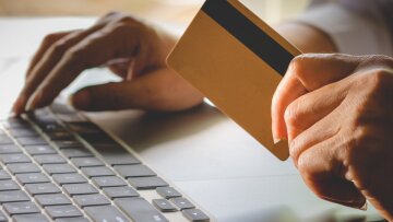 Πρωτοχρονιάτικη απάτη με δήθεν επιστροφή φόρου στη Ρόδο