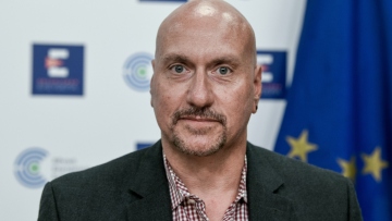 Ζαούτης: Θα κοιτάμε τα λύματα στο αεροδρόμιο για μετάλλαξη - Δεν υπάρχει το ενδεχόμενο να επιστρέψουμε στις μάσκες