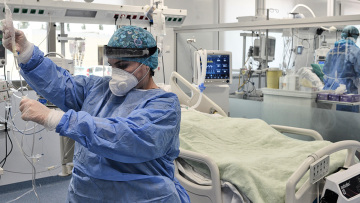 Κορωνοϊός: Διασωληνωμένη 11χρονη  στη ΜΕΘ του «Αγλαΐα Κυριακού»