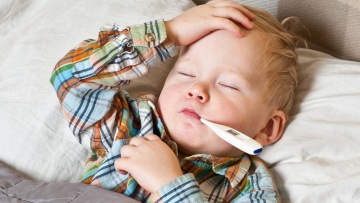 Πυρετός στα παιδιά: Οι οδηγίες από την Ελληνική Παιδιατρική Εταιρεία