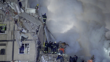 Ουκρανία: 20 οι νεκροί από το ρωσικό χτύπημα στο Ντνίπρο - Στέλνει τεθωρακισμένα η Βρετανία