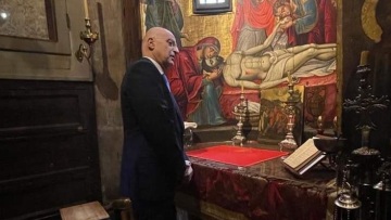 Στη Βενετία ο Δένδιας - Επισκέφτηκε την πιο ιστορική εκκλησία της ελληνικής Διασποράς