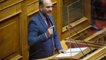 Μαρκόπουλος για την επίθεση στο γραφείο του: Δεν ξέρω τι θα γινόταν λίγη ώρα αργότερα - Φωτογραφία