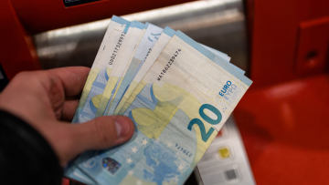 Youth Pass: Λήγει σήμερα η προθεσμία αιτήσεων για την ενίσχυση των 150 ευρώ σε νέους