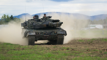 Ρωσία: Ευθείες απειλές από Πεσκόφ - «Οι Ουκρανοί θα υποφέρουν αν η Δύση στείλει άρματα μάχης στο Κίεβο»