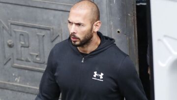 Ρουμανία: Σε κατ’οίκον περιορισμό ο Άντριου Τέιτ και ο αδελφός του