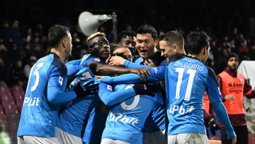 Serie A, Σαλερνιτάνα-Νάπολι 0-2: Ένα ακόμη βήμα για τον τίτλο