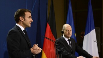 Μακρόν: Γαλλία και Γερμανία οφείλουν να γίνουν «πρωτοπόροι για την επανίδρυση» της Ευρώπης