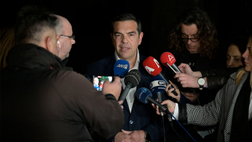 Τσίπρας μετά την επιστολή Ράμμου για τις υποκλοπές: Να παραιτηθεί ο πρωθυπουργός - Δημοκρατική εκτροπή