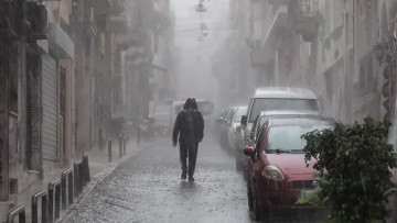 Κακοκαιρία: Μήνυμα του 112 σε κατοίκους νησιών του ΒΑ Αιγαίου και σε περιοχές της Αρκαδίας