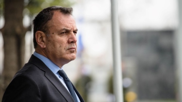 Πτώση F-4 στην Ανδραβίδα - Παναγιωτόπουλος: Τριήμερο στρατιωτικό πένθος με απόφαση του ΥΕΘΑ