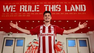  Ολυμπιακός: Ανακοίνωσε τον Σέρχι Κανός 