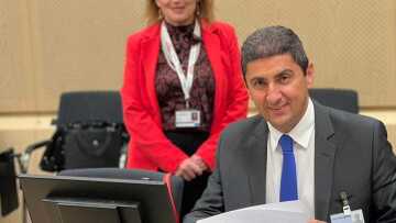 Ο Υφυπουργός Αθλητισμού Λευτέρης Αυγενάκης στην Κεντρική Διοίκηση του WADA