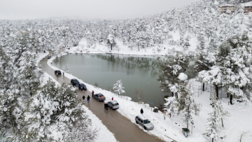 Καιρός: Διχογνωμία των μετεωρολόγων για τον χιονιά του Σαββατοκύριακου 