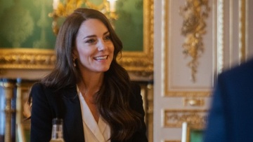 «Ο πρίγκιπας Louis είναι ίδιος εσύ»: Η φωτογραφία της Κέιτ Μίντλετον από τη βρεφική της ηλικία που μπέρδεψε το κοινό