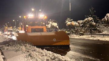 Κακοκαιρία «Μπάρμπαρα»: Δύσκολη νύχτα με χιονοπτώσεις στην Αττική - Επιδείνωση τις επόμενες ώρες