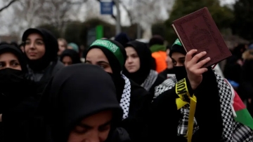 Σουηδία: Η αστυνομία απαγόρευσε διαδήλωση που προέβλεπε το κάψιμο του Κορανίου