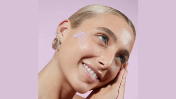 10 μάσκες που θα επαναφέρουν την ελαστικότητα στην αφυδατωμένη επιδερμίδα σας