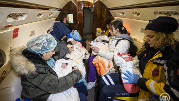 Ρετζέπ Ταγίπ Ερντογάν: Επιστρατεύει νεογέννητα και την Εμινέ  μετά τη γκρίνια για την αντίδραση στον σεισμό των 7,8R