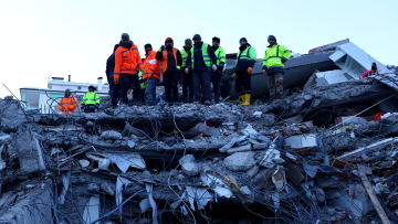 Αγωνία για το ζευγάρι Ελλήνων στην Αντιόχεια - «Δεν ήρθε κανείς», λέει η κόρη τους