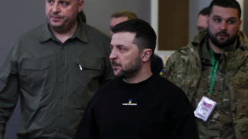 Ζελένσκι: «Ο Πούτιν είναι δράκος που δε θα χορτάσει ποτέ την πείνα του» 