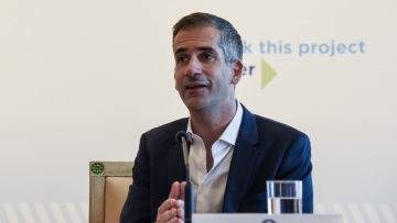 Μπακογιάννης σε Δούκα για την «Ανάπλαση»: Μετά από τόσες ενημερώσεις, θα όφειλε να γνωρίζει... 