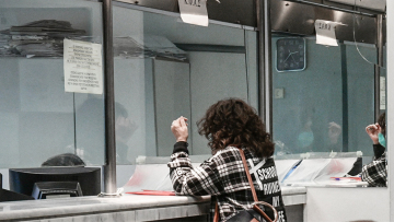 Οι νέες ρυθμίσεις στην εφορία από 36 έως 120 δόσεις που ανακοίνωσε ο Μητσοτάκης