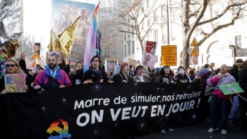 Γαλλία: Νέες διαδηλώσεις και απεργίες την Πέμπτη για τις συντάξεις