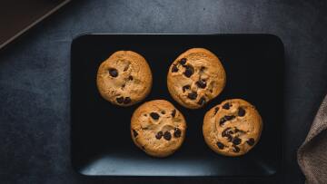 Cookies βρώμης χωρίς ζάχαρη με 3 μόνο υλικά