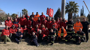 Σεισμός στην Τουρκία: Με χειροκροτήματα υποδέχτηκαν την Ελληνική Ομάδα Διάσωσης στην Κωνσταντινούπολη - Βίντεο