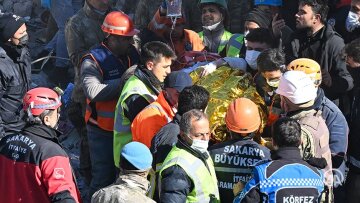 Σεισμός στην Τουρκία: Το επίθετο της 17χρονης που σώθηκε μετά από 248 ώρες σημαίνει «αυτή που δεν πεθαίνει»