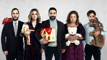 Θέατρο Ιλίσια-Βολανάκης: Μετά τα σαρωτικά «70 τετραγωνικά, ο Γιωργής Τσουρής ανεβάζει νέο έργο