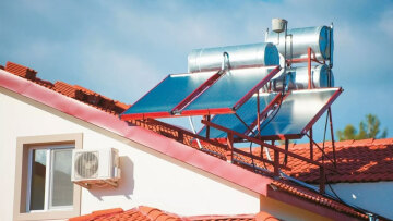 Έρχεται επιδότηση 100 εκατ. ευρώ για ηλιακούς θερμοσίφωνες