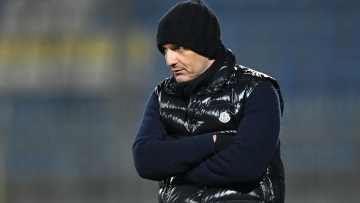 Λουτσέσκου κατά ΑΕΚ: «Δεν καταλαβαίνω πως τολμούν να έρχονται και να δημιουργούν τέτοια πίεση στον διαιτητή» 