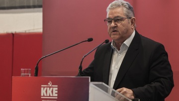 ΚΚΕ: Με Κουτσούμπα και Πομάσκι το ψηφοδέλτιο στον Βόρειο Τομέα Αθηνών