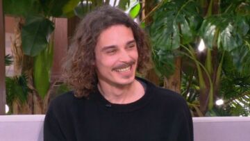 Νίκος Κουκάς για τον ρόλο του «Γεράσιμου» στο «Μαύρο Ρόδο»: «Είναι ένας φοβισμένος άνθρωπος, είναι πολύ βαθύτερα πράγματα»