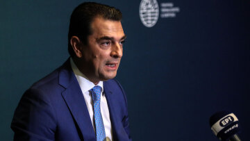 Ηλεκτρικό ρεύμα - Σκρέκας: Στα 40 ευρώ η επιδότηση ανά μεγαβατώρα για όλους τον Μάρτιο