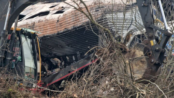 Σύγκρουση τρένων στη Λάρισα: «Ευτυχώς που η σύγκρουση δεν έγινε μέσα στη σήραγγγα γιατί θα είχαμε μεγαλύτερη τραγωδία»