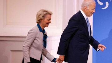 ΝΑΤΟ: Ο Μπάιντεν πιέζει τη Φον ντερ Λάιεν να διαδεχτεί τον Στόλτενμπεργκ - Σύμμαχος το Παρίσι