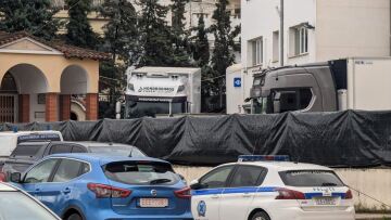 Σύγκρουση τρένων: «Ζήσαμε μια κόλαση» τα πρώτα λόγια των τραυματιών που έφταναν στο νοσοκομείο Λάρισας