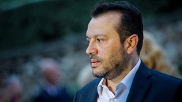 Σύγκρουση τρένων στη Λάρισα - Νίκος Παππάς: «Οι διοικήσεις των ΟΣΕ και ΕΡΓΟΣΕ παραμένουν στις θέσεις τους»