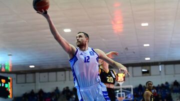 Σύγκρουση τρένων στη Λάρισα:«Όφειλα να στηρίξω αυτή την κίνηση ως ένδειξη πένθους» λέει ο Μαυροκεφαλίδης για το πανό στη Νίκαια