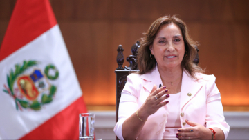 Περού: Δύο γυναίκες επιτέθηκαν στην πρόεδρο Μπουλουάρτε