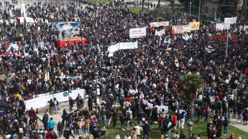 Απεργία σήμερα: Συγκεντρώσεις σε ολόκληρη τη χώρα - Δείτε εικόνα από πόλεις της Ελλάδας