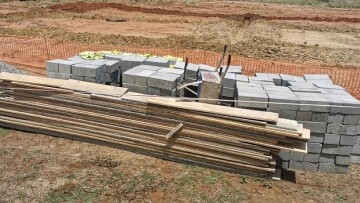 Υπουργείο Εξωτερικών: Ξεκίνησε η κατασκευή του γηπέδου μπάσκετ «Γιάννης Αντετοκούνμπο» στη Γκάνα