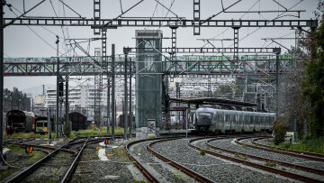 ΟΣΕ: Διαψεύδει ότι μπήκε τρένο σε λάθος γραμμή στη Λάρισα