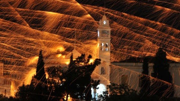 Χίος: Να σταματήσει το έθιμο του ρουκετοπόλεμου το Πάσχα ζητούν οι κάτοικοι